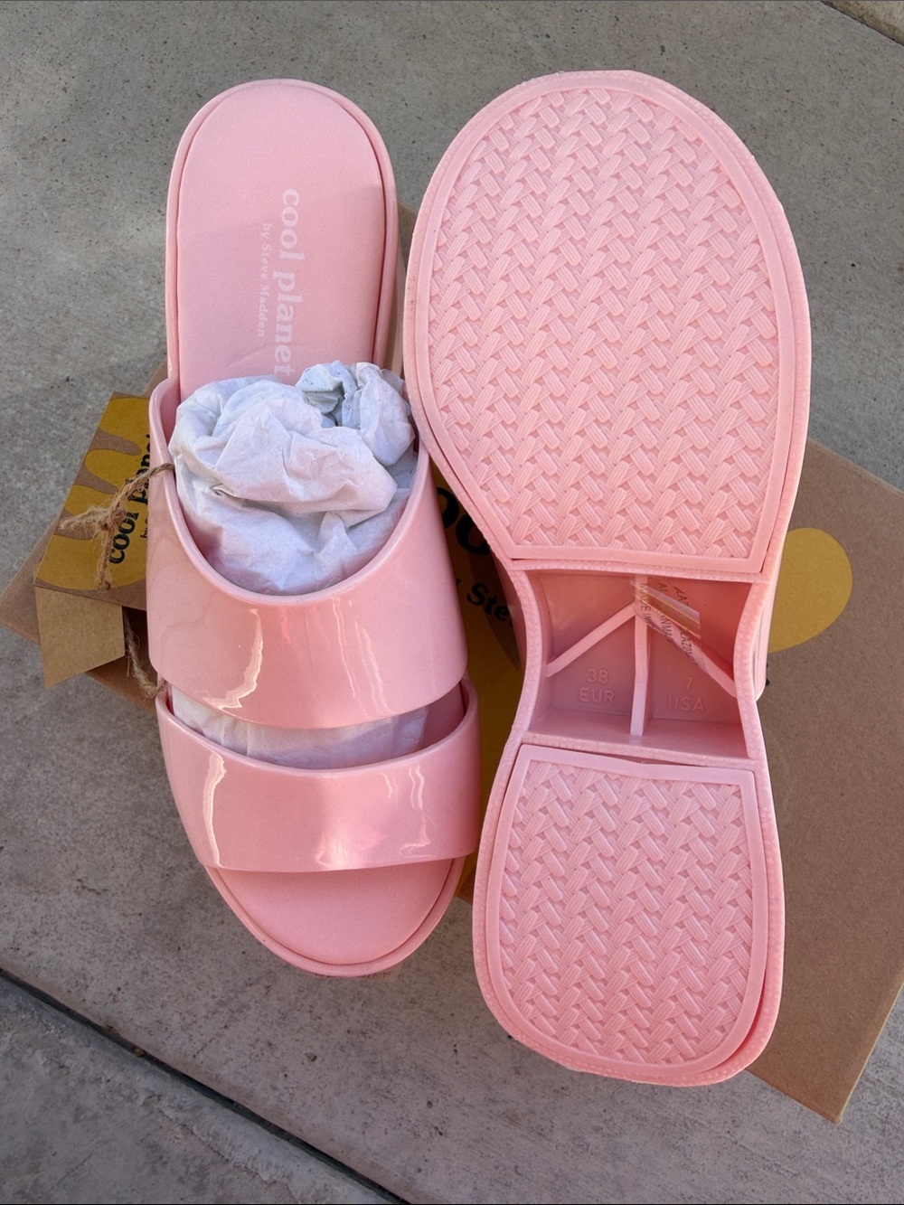 Women's Pink Slide Sandals - Picture 7 of 8